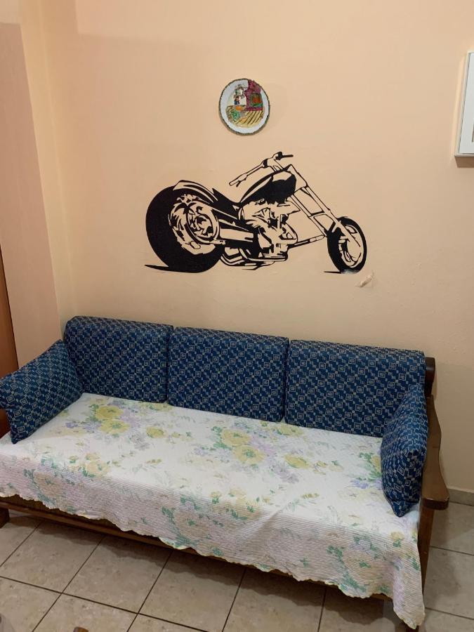 Kostas Rooms Votsi  Екстер'єр фото